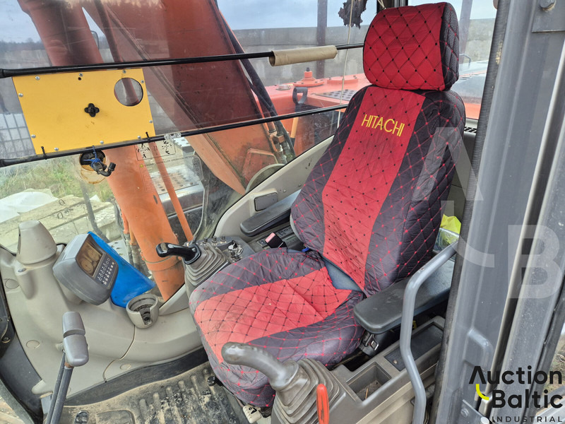 Hitachi ZX 210 LC-3 - Rupsgraafmachine: afbeelding 5 Hitachi ZX 210 LC-3 - Rupsgraafmachine: afbeelding 5