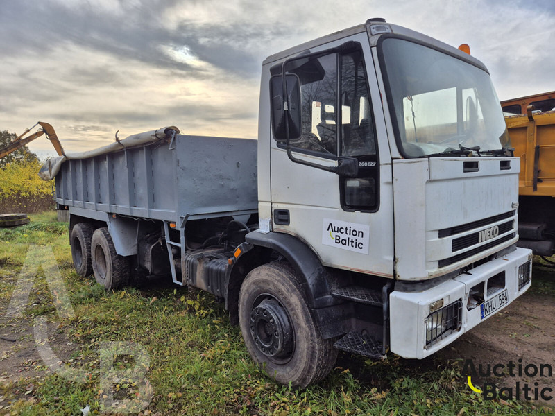 Iveco 260 E27 - Kipper vrachtwagen: afbeelding 2 Iveco 260 E27 - Kipper vrachtwagen: afbeelding 2