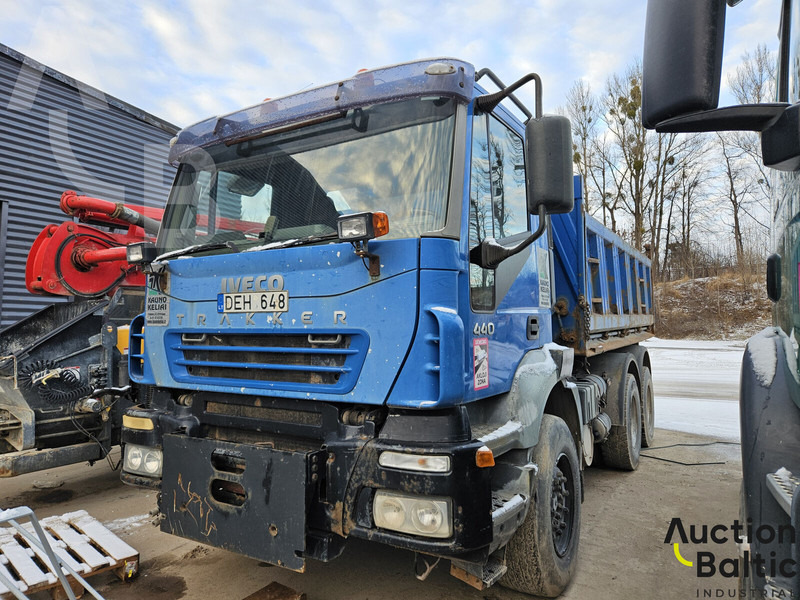 Iveco 260 E44 - Kipper vrachtwagen: afbeelding 1 Iveco 260 E44 - Kipper vrachtwagen: afbeelding 1