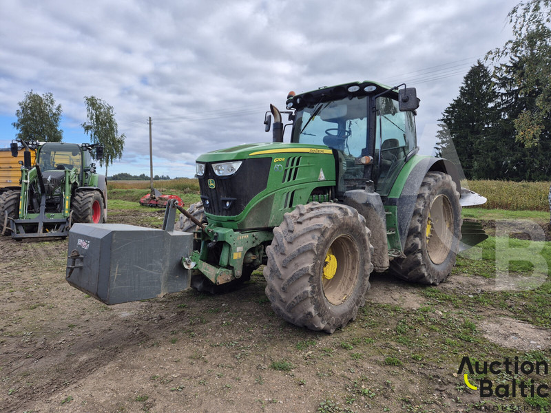 John Deere 6210 R - Tractor: afbeelding 2 John Deere 6210 R - Tractor: afbeelding 2