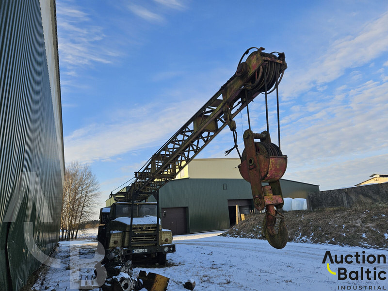 KRAZ 25 KC4562 - Alle terrein kraan: afbeelding 2 KRAZ 25 KC4562 - Alle terrein kraan: afbeelding 2