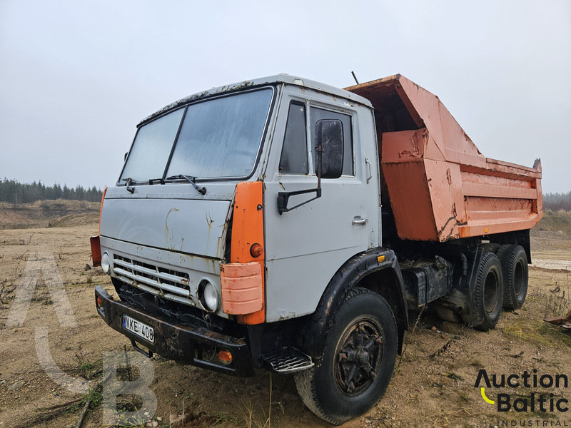 Kamaz 55111 - Kipper vrachtwagen: afbeelding 1 Kamaz 55111 - Kipper vrachtwagen: afbeelding 1