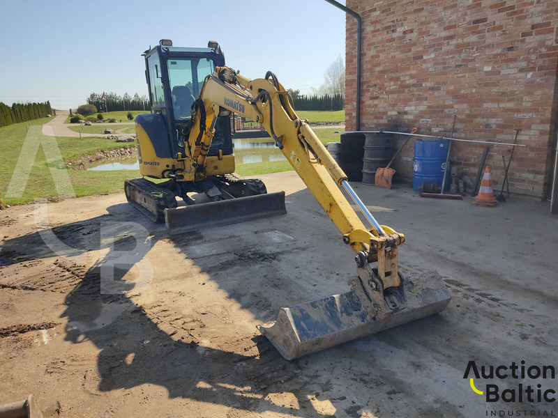 Komatsu PC35MR-5 - Minigraafmachine: afbeelding 2 Komatsu PC35MR-5 - Minigraafmachine: afbeelding 2