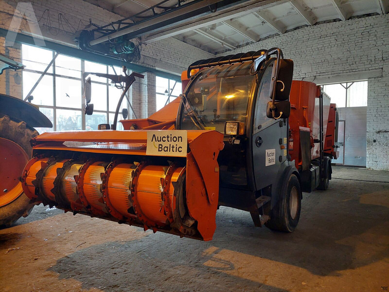 Kuhn SPW 14 Compact - Veeteelt materiaal: afbeelding 2 Kuhn SPW 14 Compact - Veeteelt materiaal: afbeelding 2