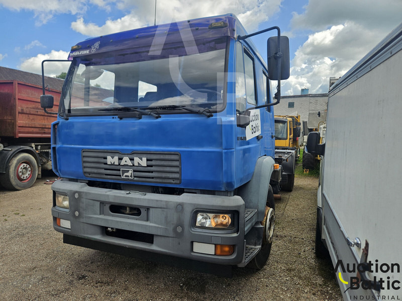 MAN 18.225 - Chassis vrachtwagen: afbeelding 2 MAN 18.225 - Chassis vrachtwagen: afbeelding 2