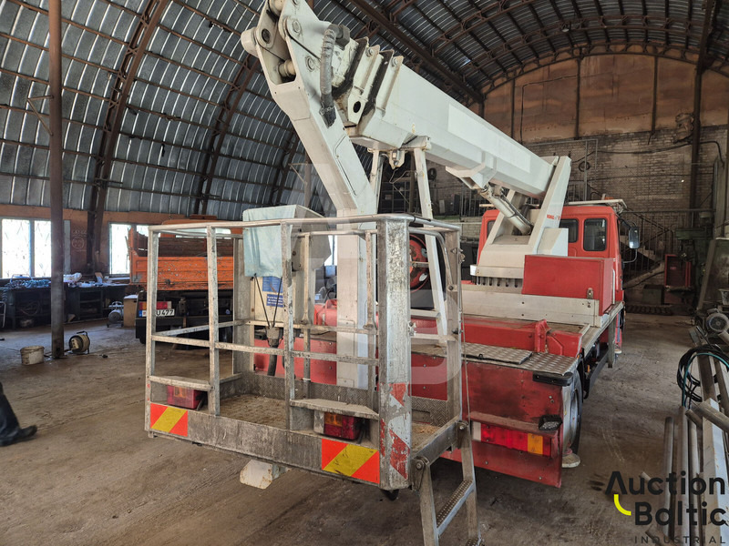 MAN 8.163 - Vrachtwagen hoogwerker: afbeelding 3 MAN 8.163 - Vrachtwagen hoogwerker: afbeelding 3