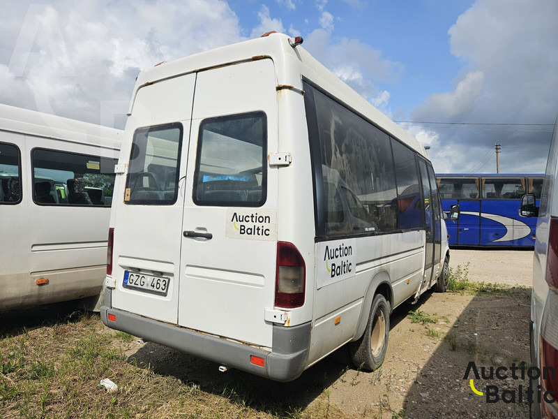 Mercedes-Benz 300-serie 313 - Minibus, Personenvervoer: afbeelding 4 Mercedes-Benz 300-serie 313 - Minibus, Personenvervoer: afbeelding 4