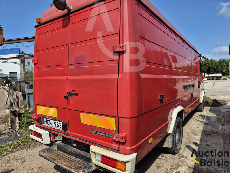 Mercedes-Benz 711 D - Kleine bestelwagen: afbeelding 5 Mercedes-Benz 711 D - Kleine bestelwagen: afbeelding 5