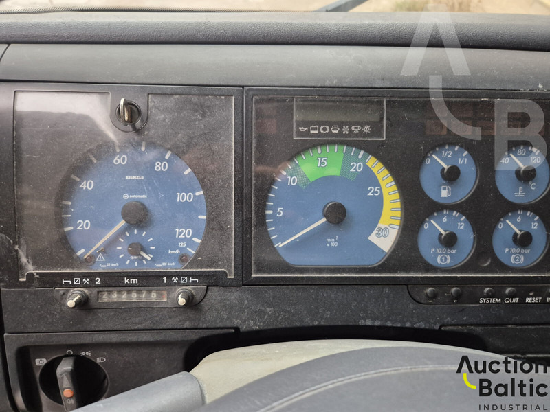 Mercedes-Benz 817 L - Schuifzeilen vrachtwagen: afbeelding 5 Mercedes-Benz 817 L - Schuifzeilen vrachtwagen: afbeelding 5