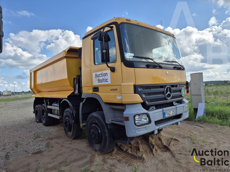 Mercedes-Benz Actros 4141 - Kipper vrachtwagen: afbeelding 1 Mercedes-Benz Actros 4141 - Kipper vrachtwagen: afbeelding 1