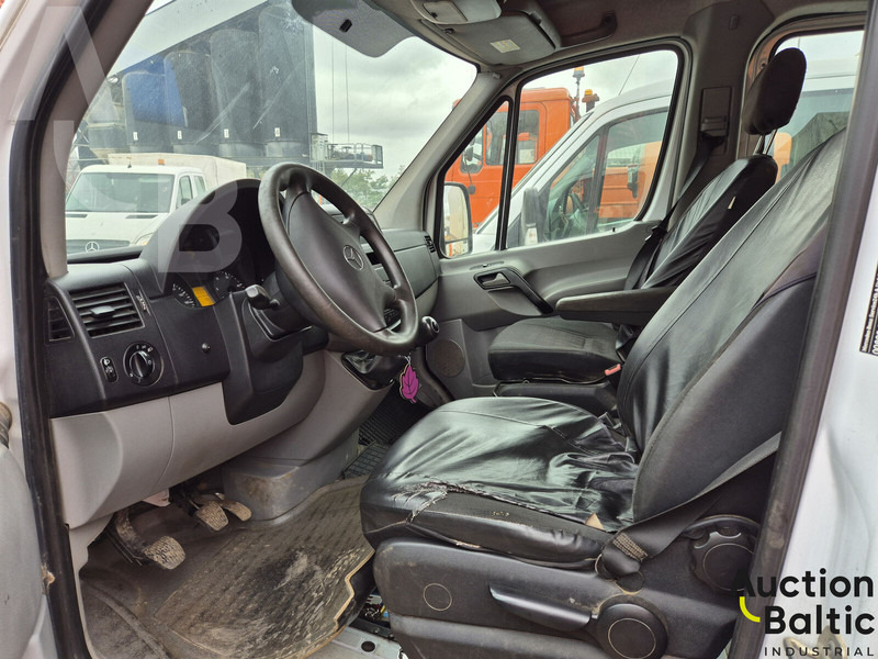 Mercedes-Benz Sprinter - Huifzeil bedrijfswagen: afbeelding 5 Mercedes-Benz Sprinter - Huifzeil bedrijfswagen: afbeelding 5