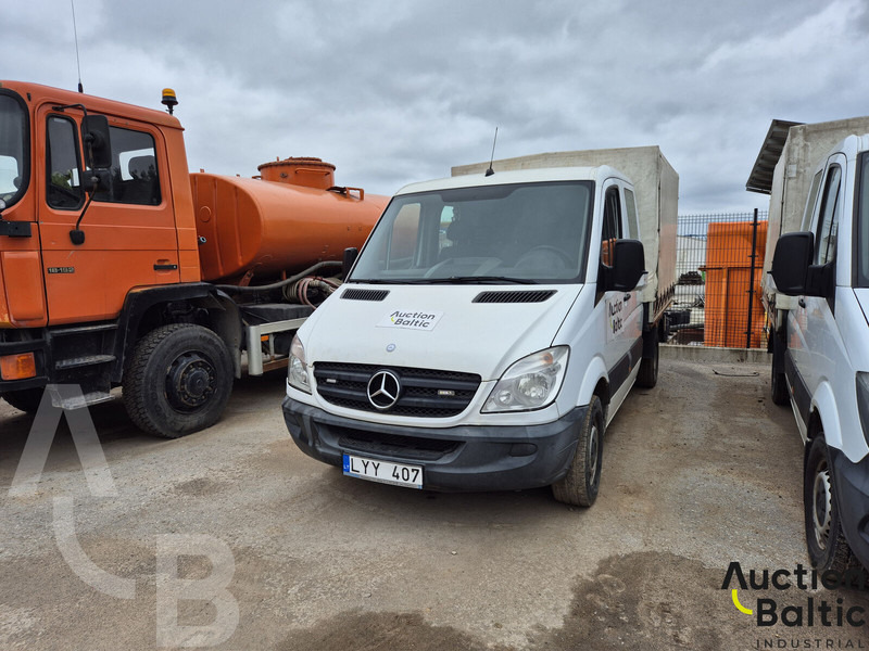 Mercedes-Benz Sprinter - Huifzeil bedrijfswagen: afbeelding 2 Mercedes-Benz Sprinter - Huifzeil bedrijfswagen: afbeelding 2