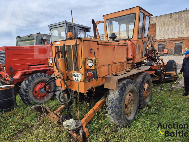 Onbekend BGP-180 - Grader: afbeelding 4 Onbekend BGP-180 - Grader: afbeelding 4