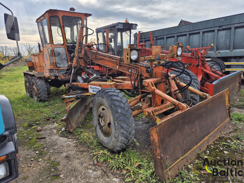 Onbekend BGP-180 - Grader: afbeelding 1 Onbekend BGP-180 - Grader: afbeelding 1