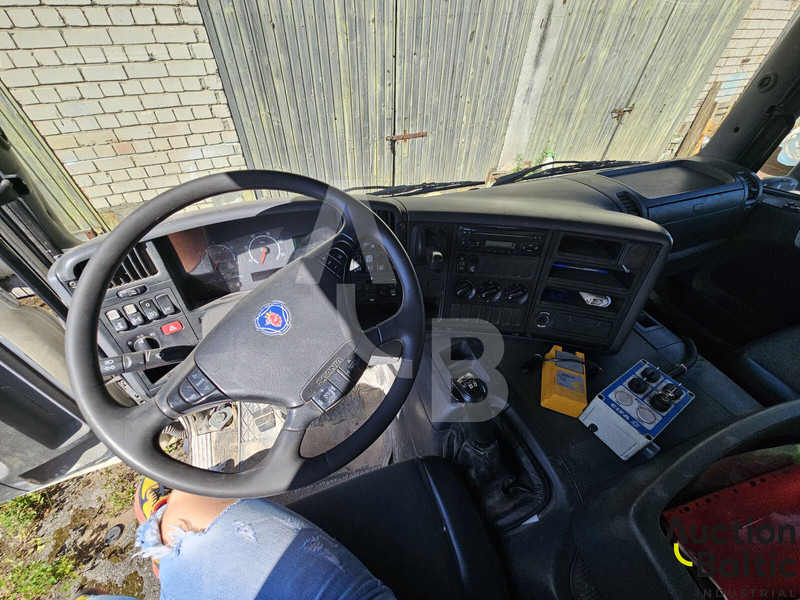 Kleine betonpomp Scania P 420: afbeelding 11