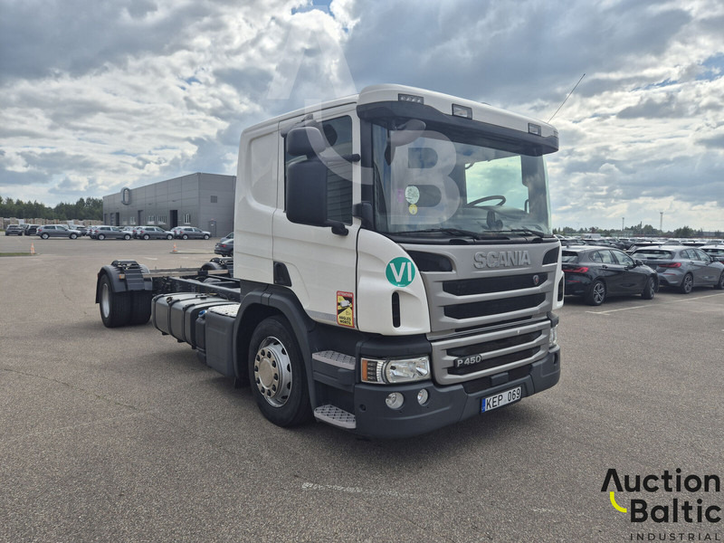 Scania P 450 - Chassis vrachtwagen: afbeelding 2 Scania P 450 - Chassis vrachtwagen: afbeelding 2
