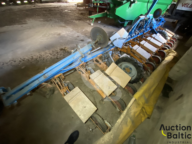 Schmotzer UD 2012HY - Precisiezaaimachine: afbeelding 3 Schmotzer UD 2012HY - Precisiezaaimachine: afbeelding 3