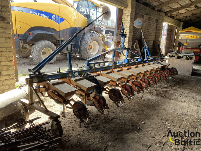 Schmotzer UD2012 - Precisiezaaimachine: afbeelding 4 Schmotzer UD2012 - Precisiezaaimachine: afbeelding 4