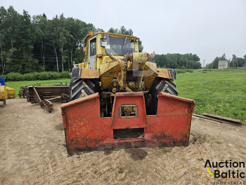 T-157K - Tractor: afbeelding 2 T-157K - Tractor: afbeelding 2