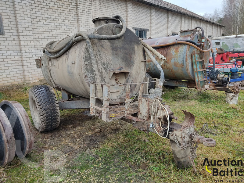 Trailer - tank (Priekaba - cisterna) - Kipper aanhangwagen: afbeelding 2 Trailer - tank (Priekaba - cisterna) - Kipper aanhangwagen: afbeelding 2