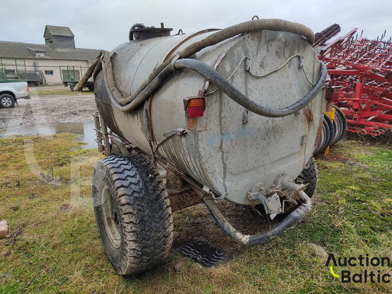Trailer - tank (Priekaba - cisterna) - Kipper aanhangwagen: afbeelding 4 Trailer - tank (Priekaba - cisterna) - Kipper aanhangwagen: afbeelding 4