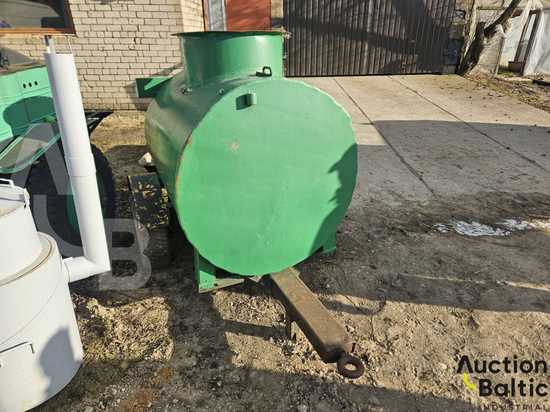 Trailer with tank - Tank aanhanger: afbeelding 5 Trailer with tank - Tank aanhanger: afbeelding 5