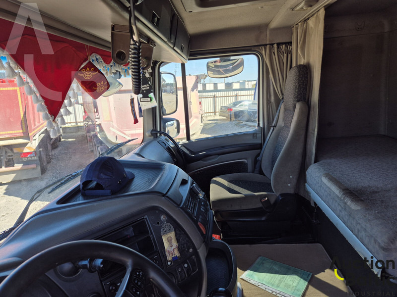 Trekker DAF FTXF105: afbeelding 8