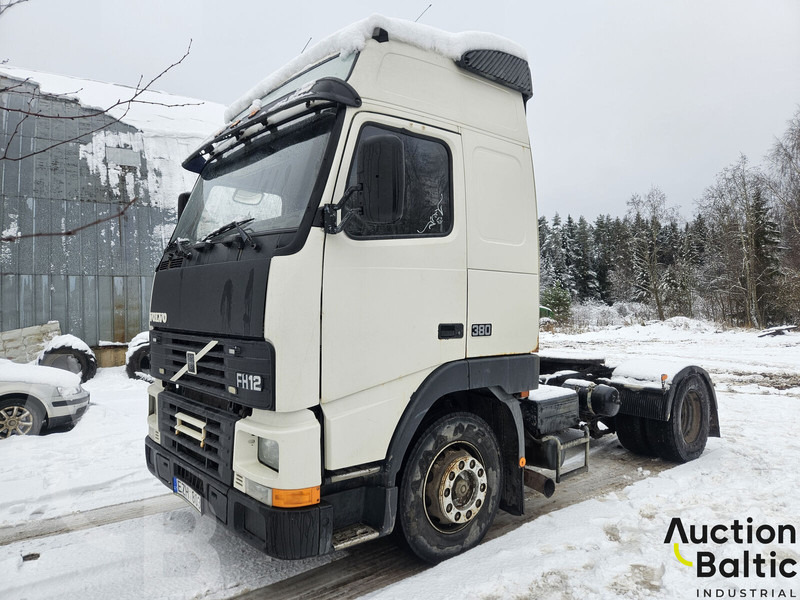 Volvo FH12 - Trekker: afbeelding 1 Volvo FH12 - Trekker: afbeelding 1