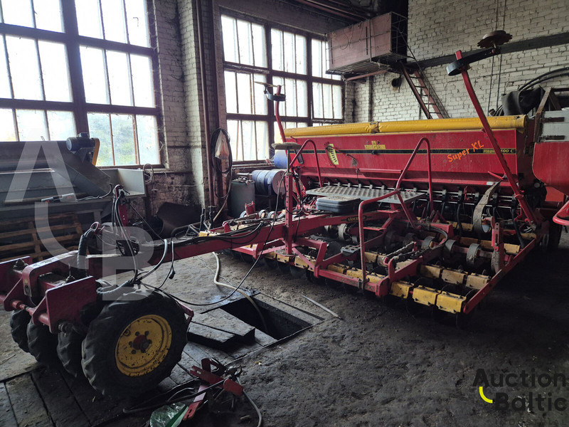 Vaderstad Rapid400C - Zaai-/ Plantmachine: afbeelding 2 Vaderstad Rapid400C - Zaai-/ Plantmachine: afbeelding 2