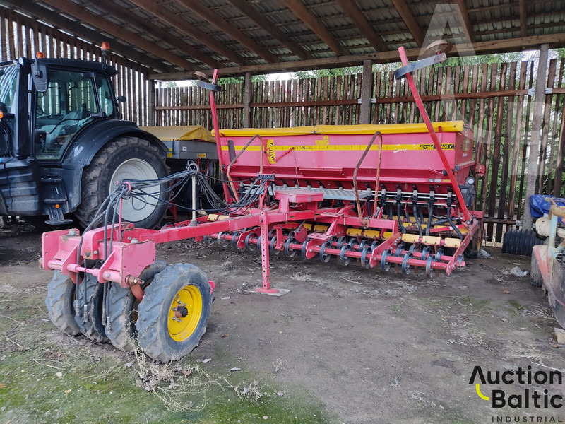 Vaderstad Rapid400C - Zaai-/ Plantmachine: afbeelding 2 Vaderstad Rapid400C - Zaai-/ Plantmachine: afbeelding 2