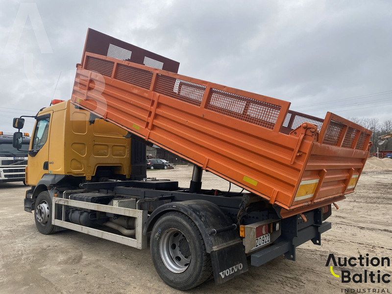 Volvo FL 240 4x2 - Kipper vrachtwagen: afbeelding 4 Volvo FL 240 4x2 - Kipper vrachtwagen: afbeelding 4