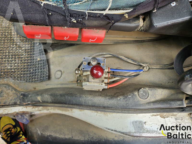 Kipper vrachtwagen Volvo FM12: afbeelding 11 Kipper vrachtwagen Volvo FM12: afbeelding 11