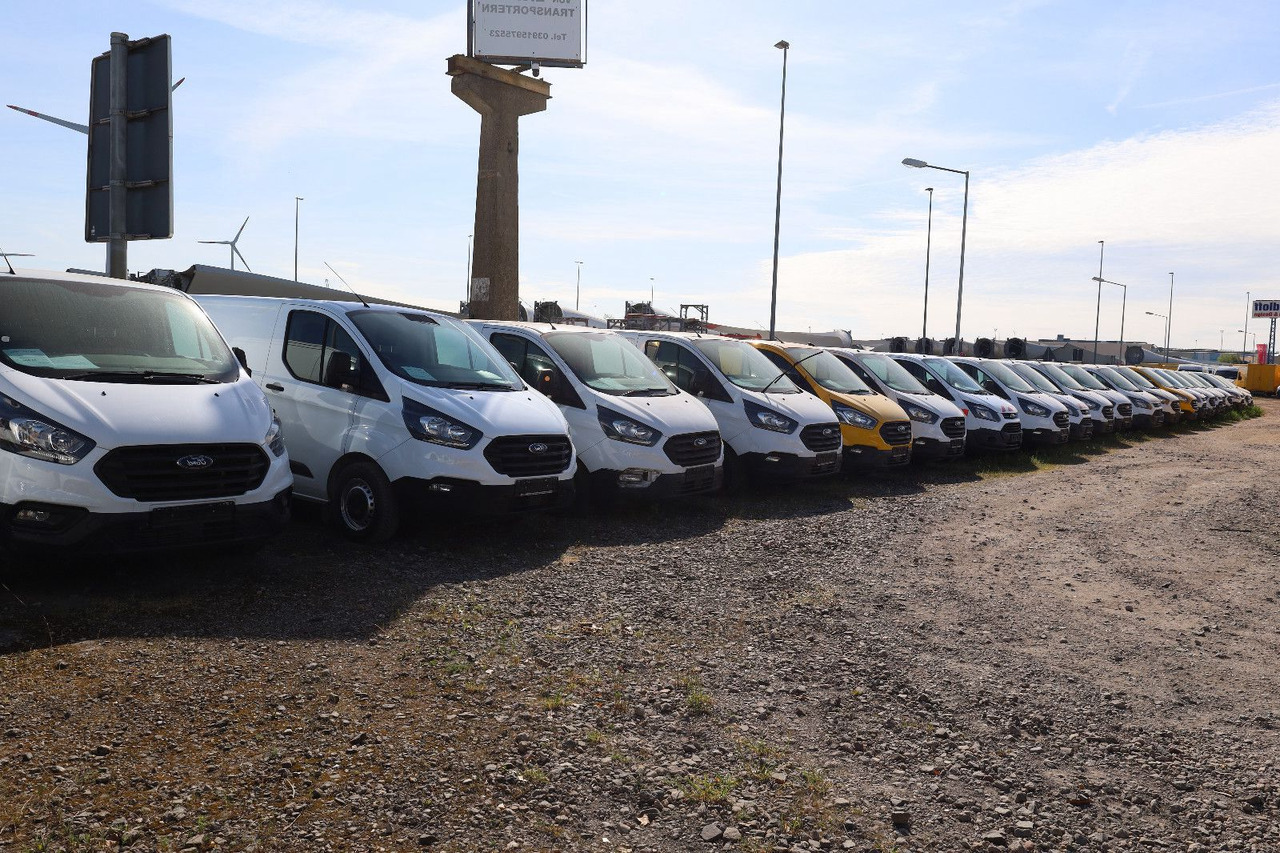 Ford Transit Custom Kasten FCC/Werkstatt - Kleine bestelwagen: afbeelding 1 Ford Transit Custom Kasten FCC/Werkstatt - Kleine bestelwagen: afbeelding 1