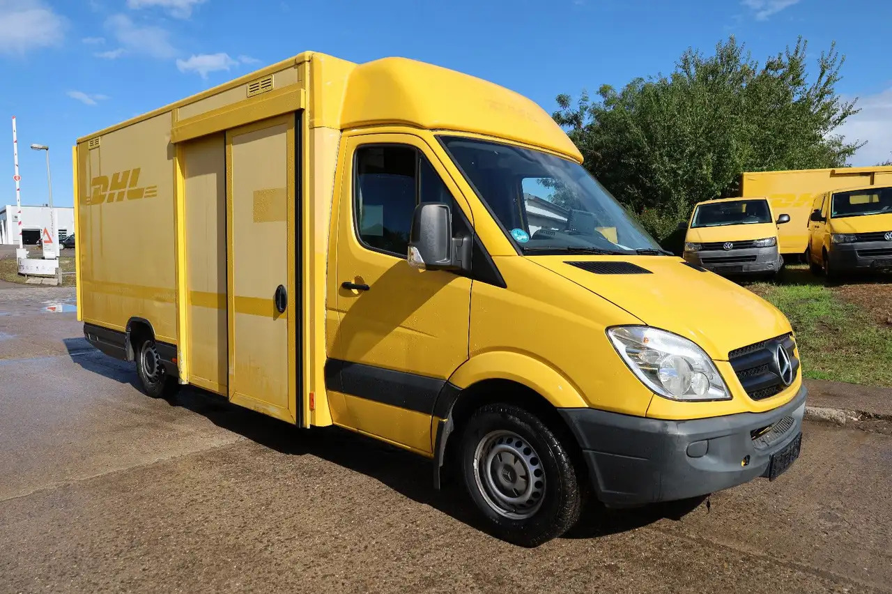 Mercedes-Benz Sprinter II Pritsche/ Koffer/Regalsystem - Bestelwagen gesloten laadbak: afbeelding 1 Mercedes-Benz Sprinter II Pritsche/ Koffer/Regalsystem - Bestelwagen gesloten laadbak: afbeelding 1