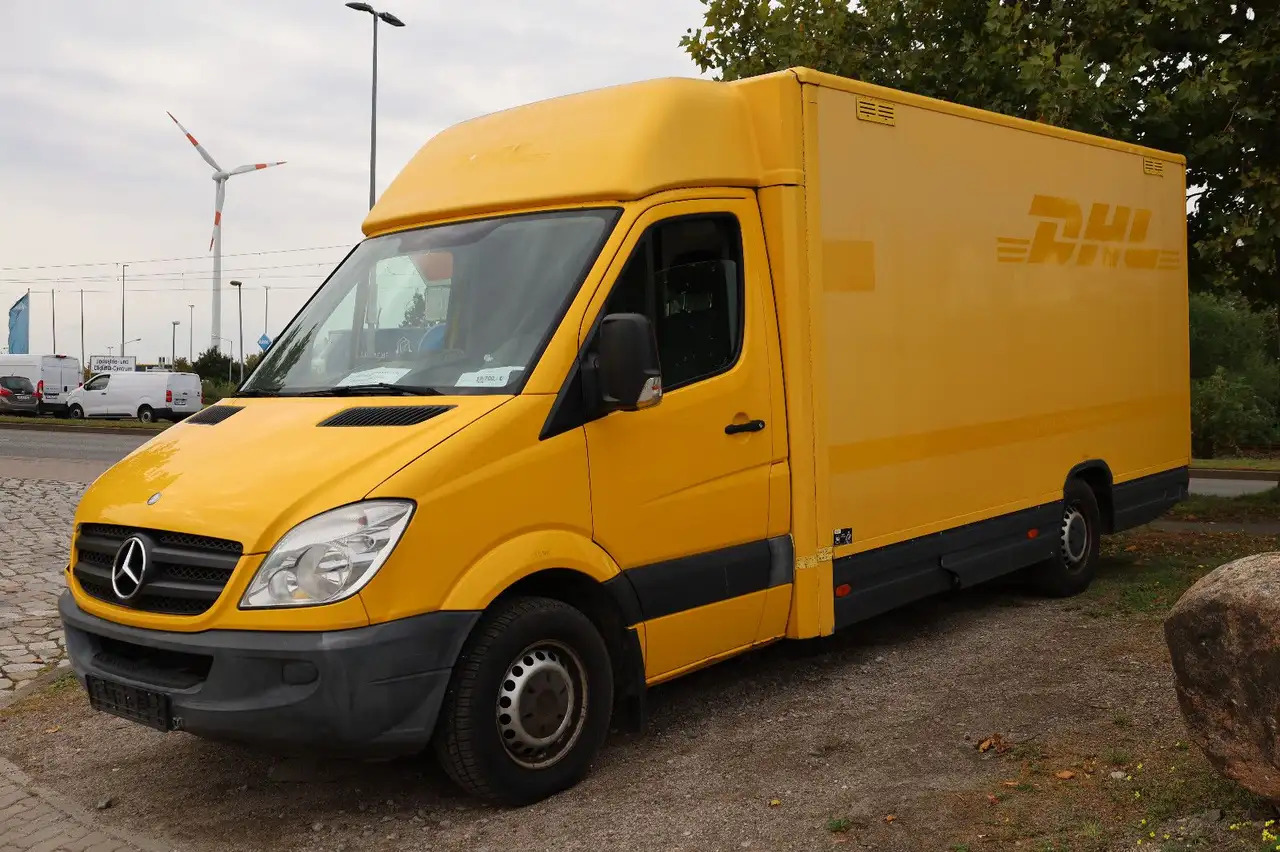 Mercedes-Benz Sprinter II Pritsche/ Koffer/Regalsystem - Bestelwagen gesloten laadbak: afbeelding 2 Mercedes-Benz Sprinter II Pritsche/ Koffer/Regalsystem - Bestelwagen gesloten laadbak: afbeelding 2