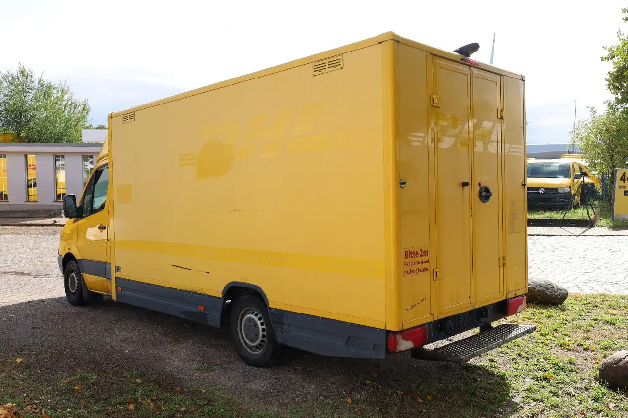 Mercedes-Benz Sprinter II Pritsche/ Koffer/Regalsystem - Bestelwagen gesloten laadbak: afbeelding 4 Mercedes-Benz Sprinter II Pritsche/ Koffer/Regalsystem - Bestelwagen gesloten laadbak: afbeelding 4