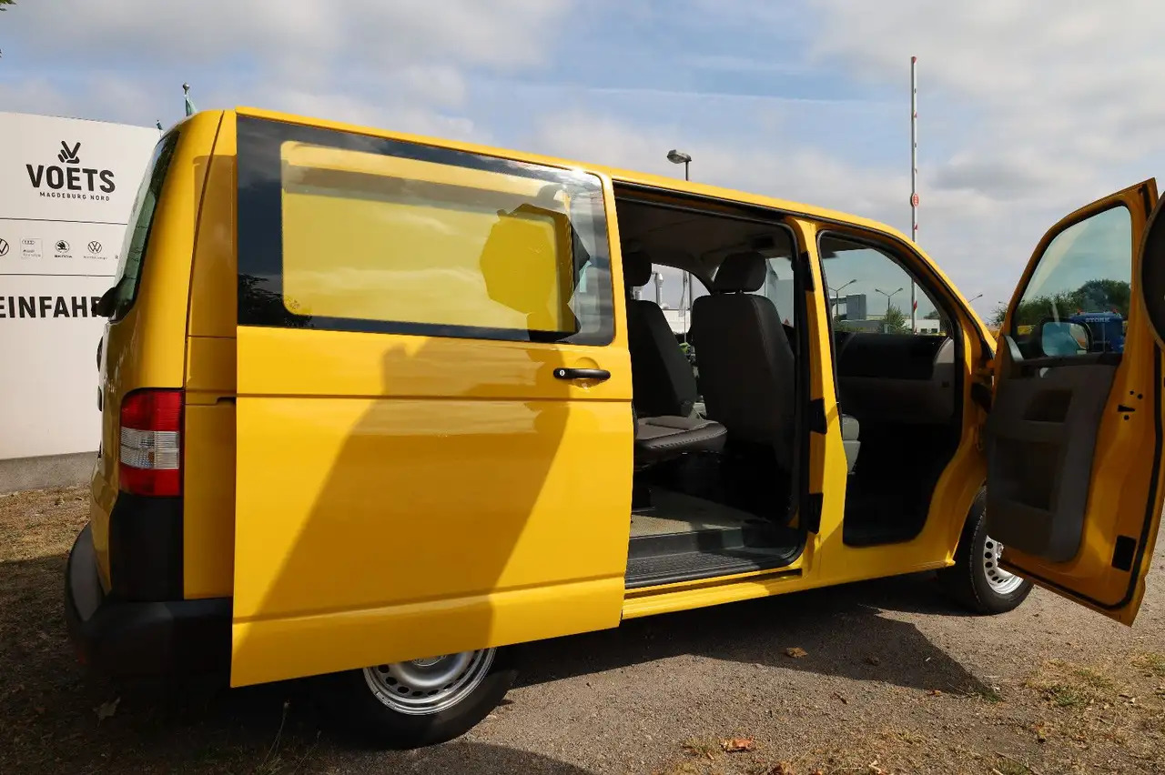 Volkswagen T5 Transporter/ 2.0 TDI/EU5/1.Hand/5-Sitze - Bestelwagen met dubbele cabine: afbeelding 2 Volkswagen T5 Transporter/ 2.0 TDI/EU5/1.Hand/5-Sitze - Bestelwagen met dubbele cabine: afbeelding 2