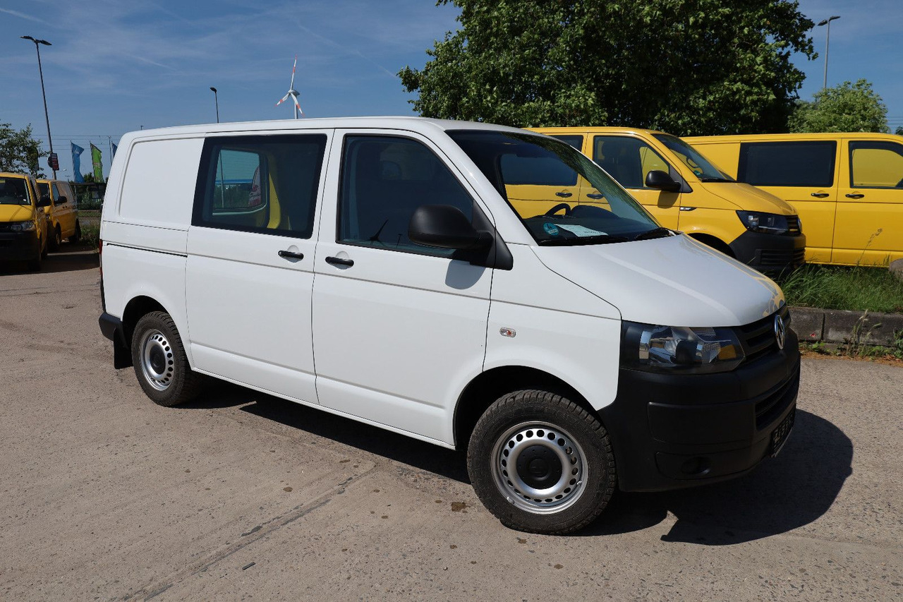 Volkswagen T5 Transporter Kasten-Kombi 2.0 TDI/EU5/1.Hand - Kleine bestelwagen: afbeelding 1 Volkswagen T5 Transporter Kasten-Kombi 2.0 TDI/EU5/1.Hand - Kleine bestelwagen: afbeelding 1