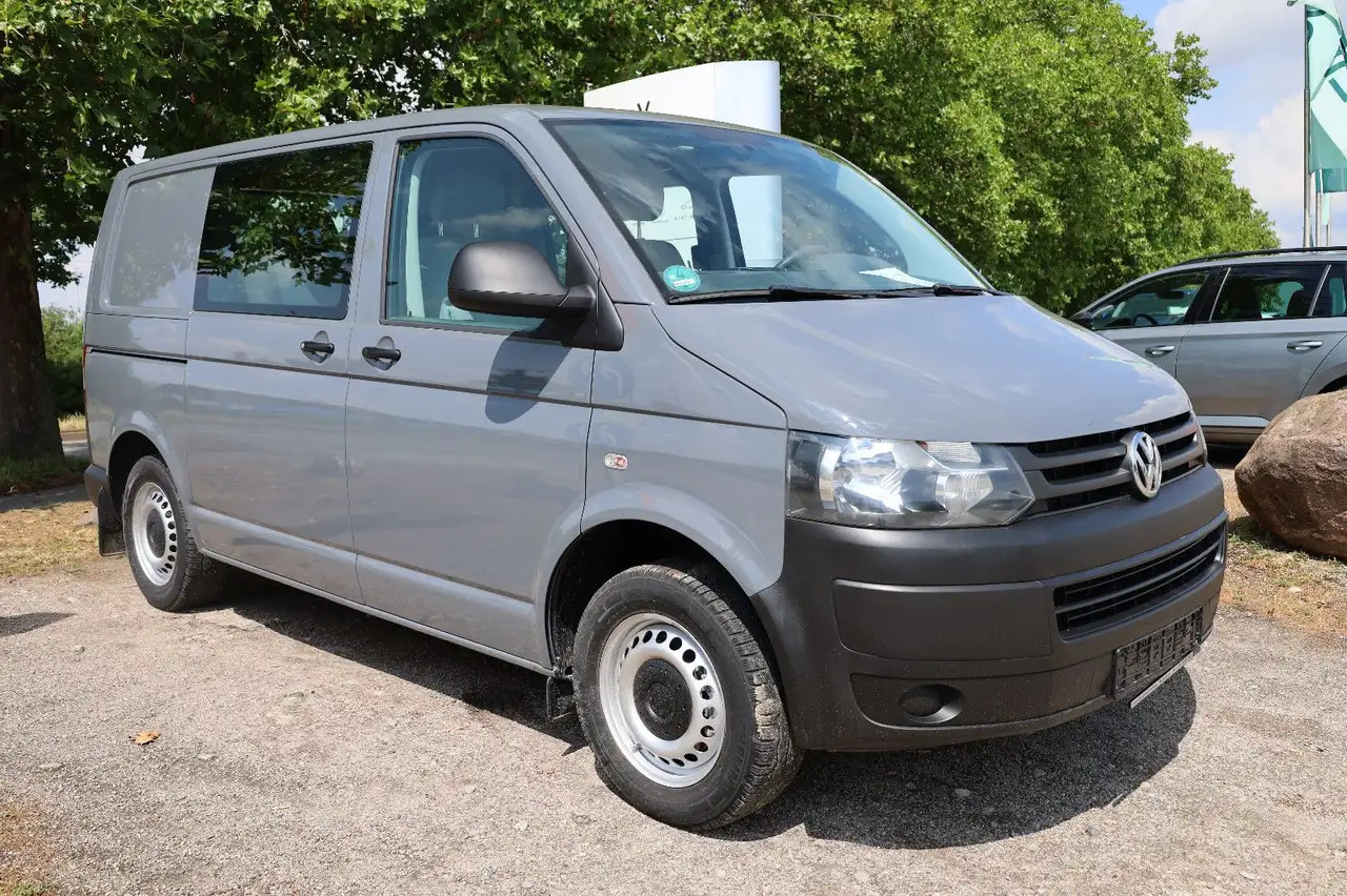 Volkswagen T5 Transporter Kasten-Kombi 2.0 TDI/EU5/5-Sitze - Personenwagen: afbeelding 2 Volkswagen T5 Transporter Kasten-Kombi 2.0 TDI/EU5/5-Sitze - Personenwagen: afbeelding 2