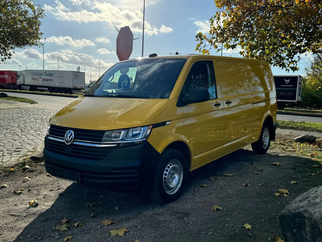 Volkswagen T6.1 Transporter Kasten Kasten lang FWD - Gesloten bestelwagen: afbeelding 2 Volkswagen T6.1 Transporter Kasten Kasten lang FWD - Gesloten bestelwagen: afbeelding 2