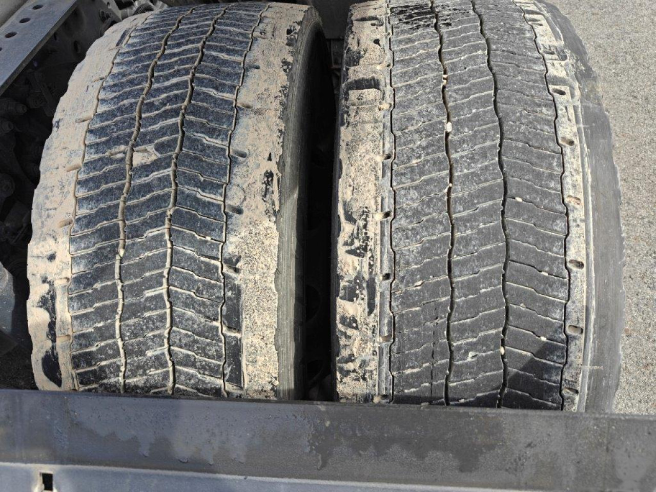 IVECO Stralis AS440S46T/PLNG Intarder Klima Luftfeder ZV - Trekker: afbeelding 2 IVECO Stralis AS440S46T/PLNG Intarder Klima Luftfeder ZV - Trekker: afbeelding 2