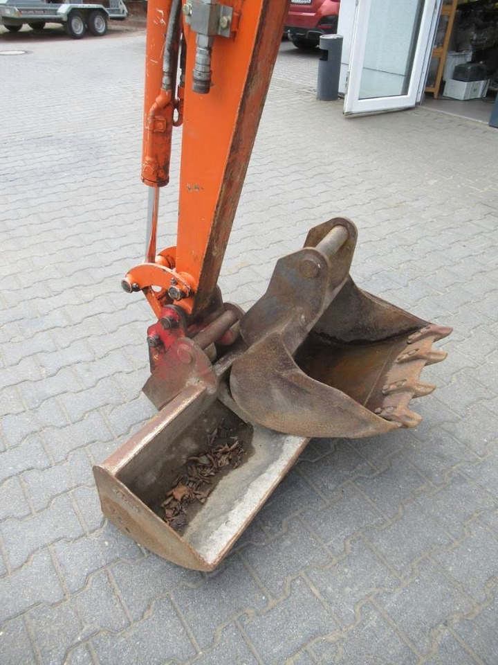 Hitachi ZX 18-3 CLR - Minigraafmachine: afbeelding 4 Hitachi ZX 18-3 CLR - Minigraafmachine: afbeelding 4