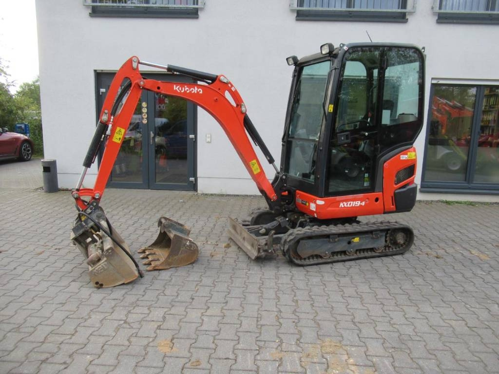 Kubota KX019-4 Löffelpacket - Minigraafmachine: afbeelding 1 Kubota KX019-4 Löffelpacket - Minigraafmachine: afbeelding 1