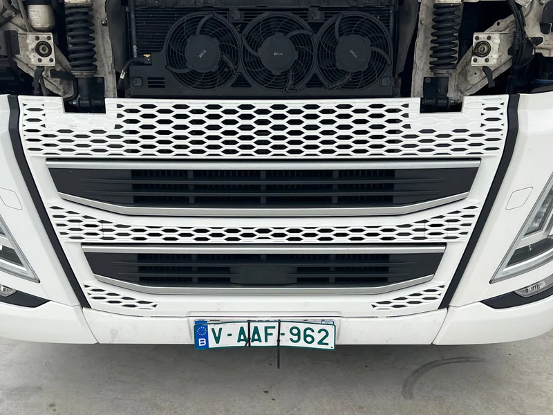 Volvo FH 500 XL CAB**500.000km**FH 500 XL 2022*TURBO COMPOUND* - Trekker: afbeelding 3 Volvo FH 500 XL CAB**500.000km**FH 500 XL 2022*TURBO COMPOUND* - Trekker: afbeelding 3