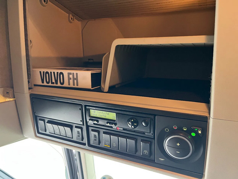 Volvo FH 540 Performance Edition*FH540 XL*Collecter Item* - Trekker: afbeelding 5 Volvo FH 540 Performance Edition*FH540 XL*Collecter Item* - Trekker: afbeelding 5