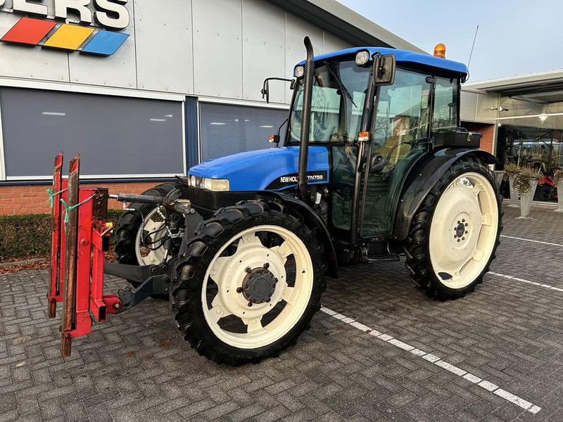 New Holland TN75S - Tractor: afbeelding 2 New Holland TN75S - Tractor: afbeelding 2