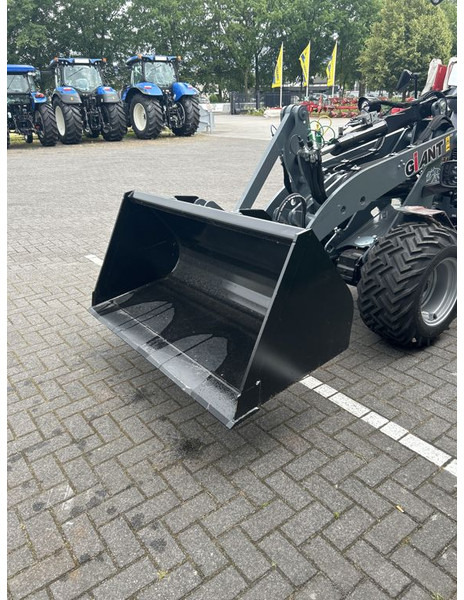 Tobroco Grondbak 150 cm Giant aanspan - Bak voor Bouwmachine: afbeelding 3 Tobroco Grondbak 150 cm Giant aanspan - Bak voor Bouwmachine: afbeelding 3