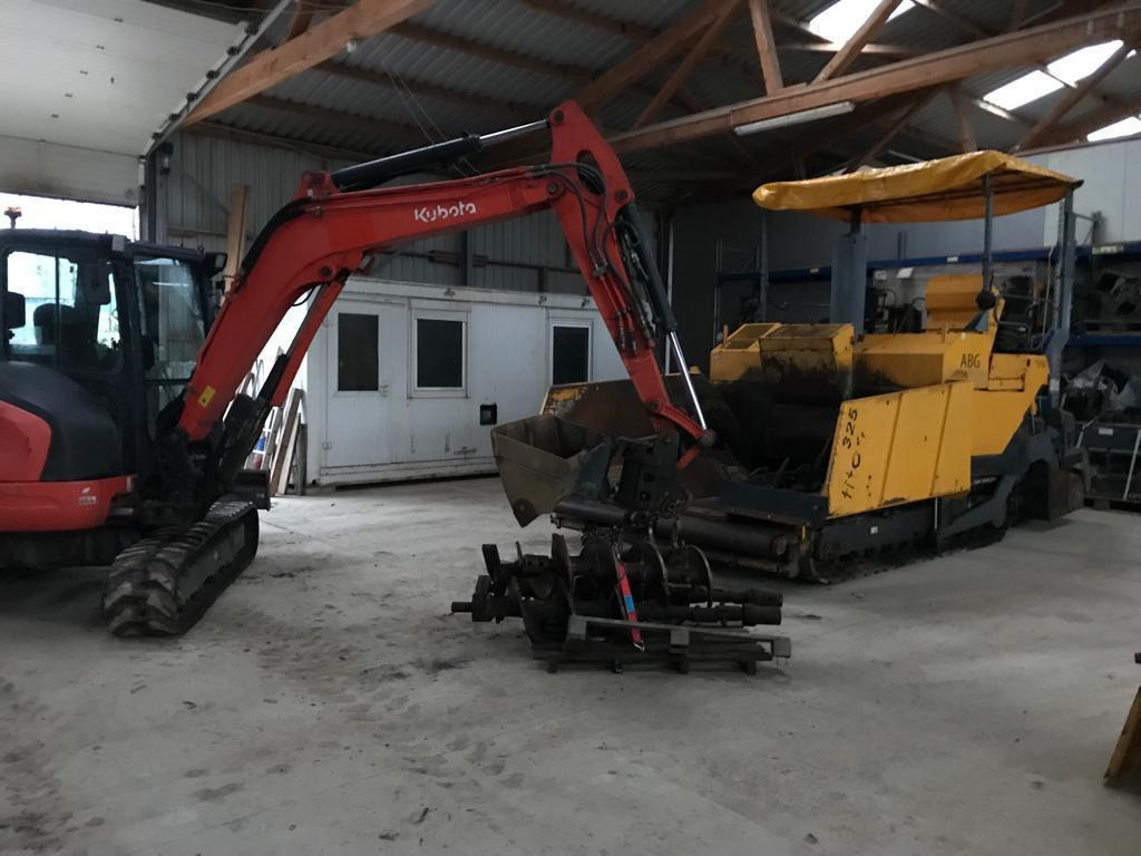 Asfaltafwerkmachine ABG TITAN 325 and runs and runs: afbeelding 19