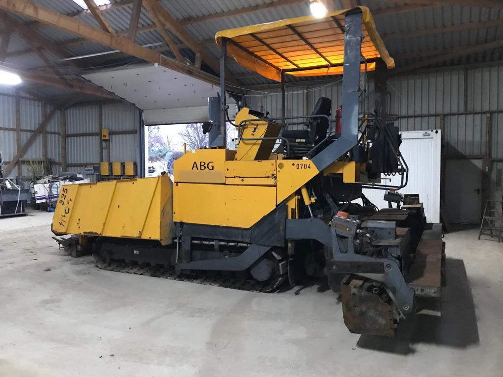 Asfaltafwerkmachine ABG TITAN 325 and runs and runs: afbeelding 20