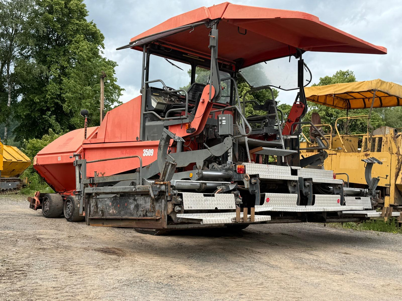 Asfaltafwerkmachine Demag-Dynapac DF135P powerfull 4-axle-paver: afbeelding 1